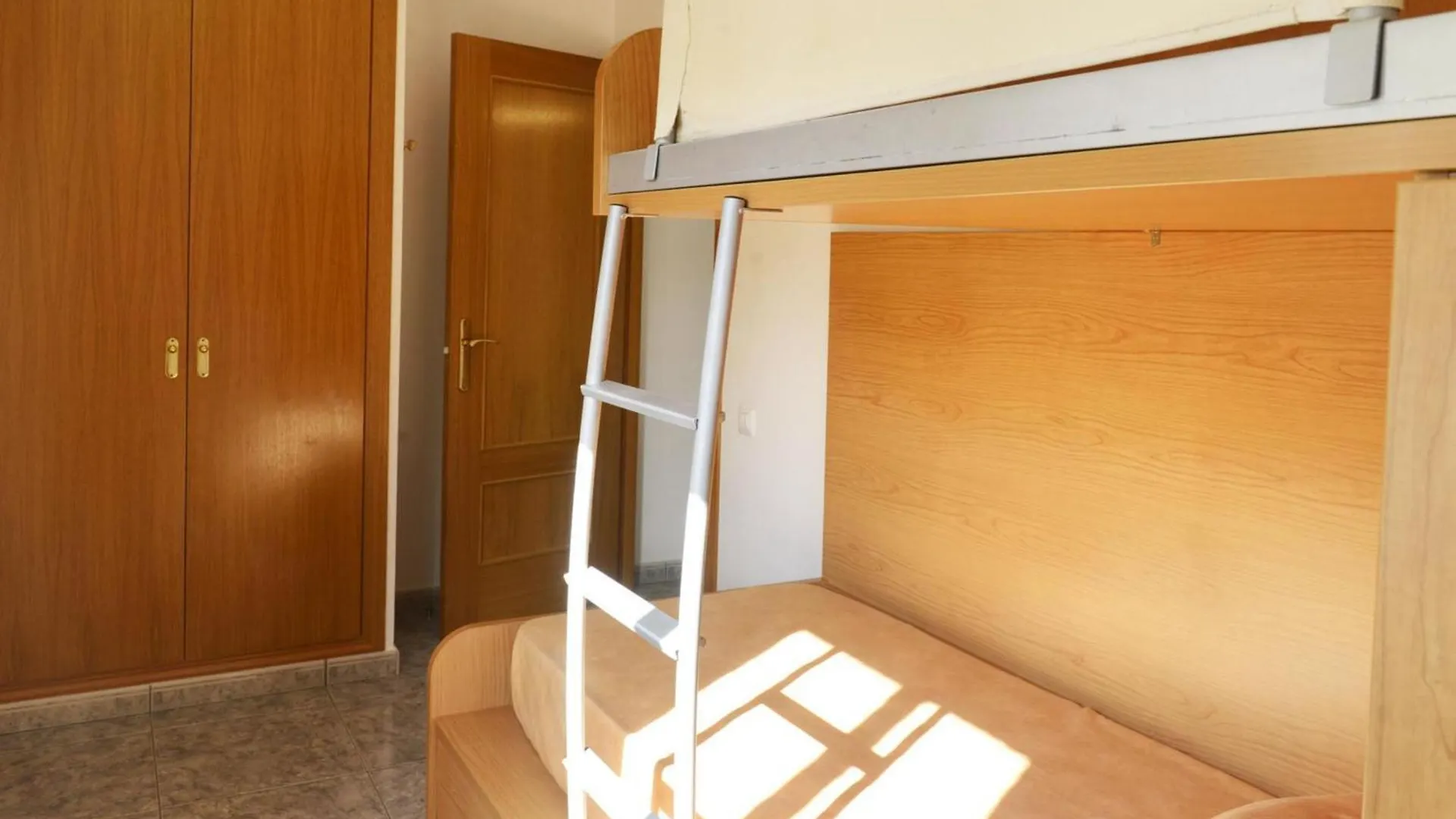 Apartment Ferienwohnung Vinya Farella 5 - Fantastico Atico Con Gran Terraza, Vista Al Mar, Garaje, Satelite Y Wifi. - Es-228-16 Llança Spanien